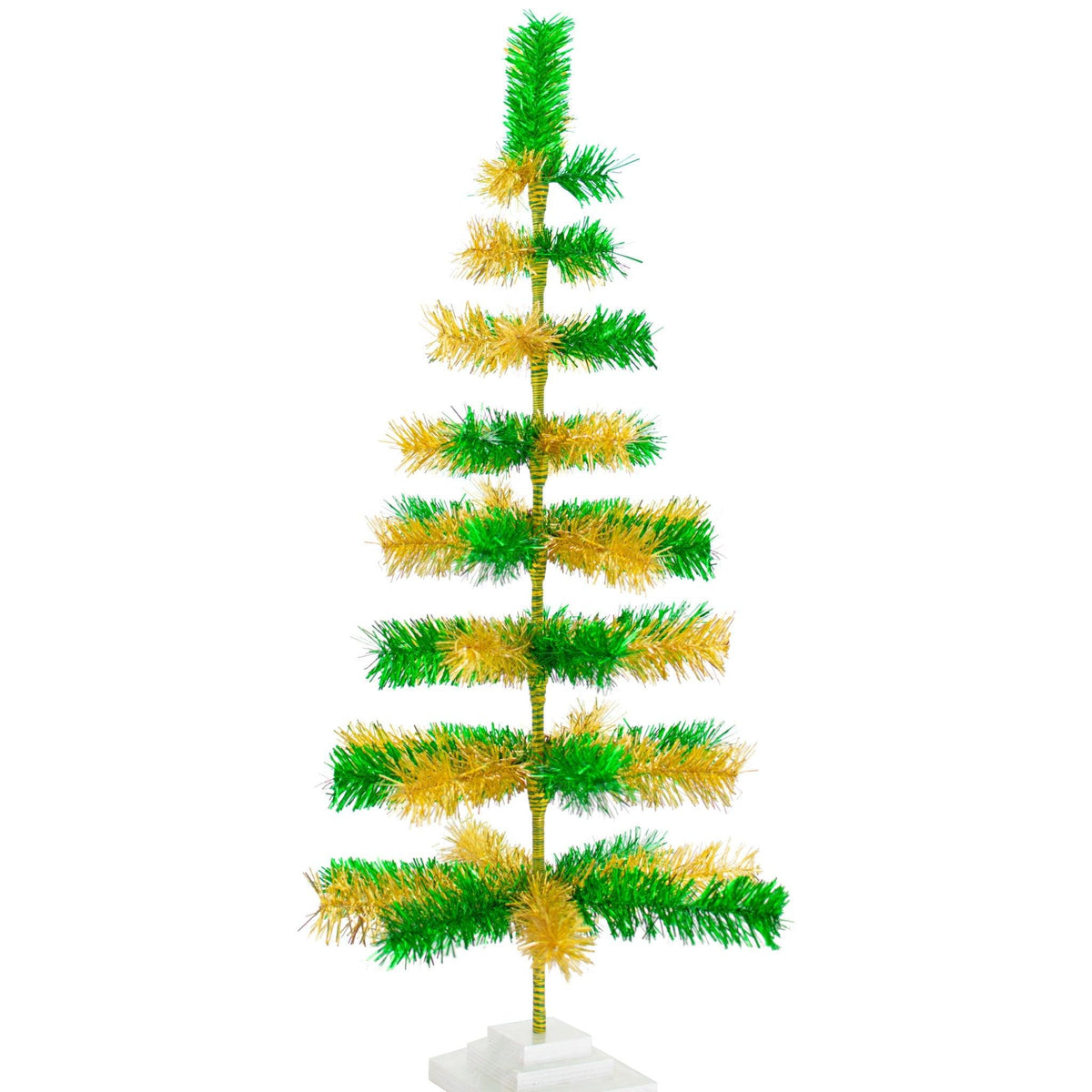 Introducing Lee Display's brand new St. Patrick's Day Themed Mixed Tinsel Christmas Trees made by hand in the USA!    Celebrate the luck of the Irish spirit with a Shamrock-Green and Gold-colored Tinsel Christmas Tree.  Shop now at leedisplay.com