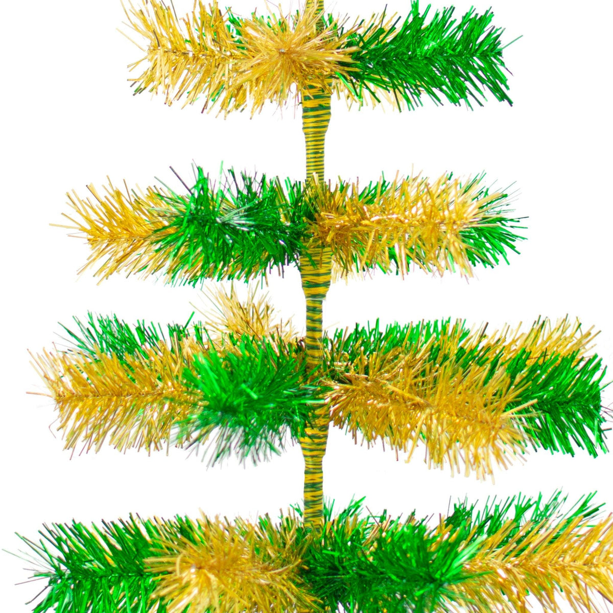 Introducing Lee Display's brand new St. Patrick's Day Themed Mixed Tinsel Christmas Trees made by hand in the USA!    Celebrate the luck of the Irish spirit with a Shamrock-Green and Gold-colored Tinsel Christmas Tree.  Shop now at leedisplay.com