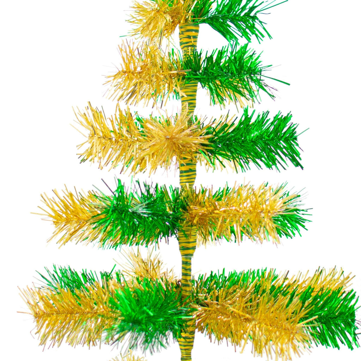 Introducing Lee Display's brand new St. Patrick's Day Themed Mixed Tinsel Christmas Trees made by hand in the USA!    Celebrate the luck of the Irish spirit with a Shamrock-Green and Gold-colored Tinsel Christmas Tree.  Shop now at leedisplay.com